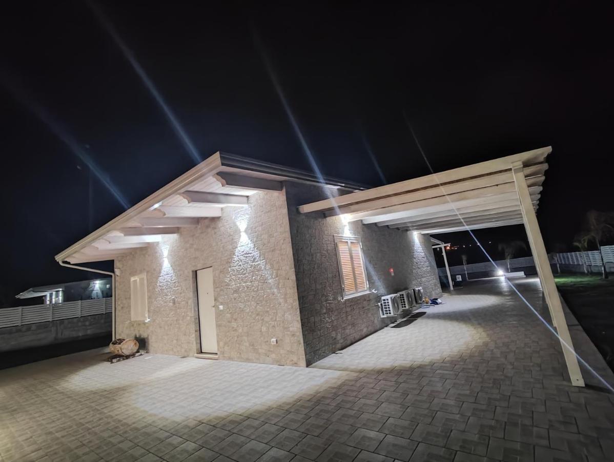 Janus Casa Nel Verde - Relax Pool & Spa Giano Vetusto Exterior foto